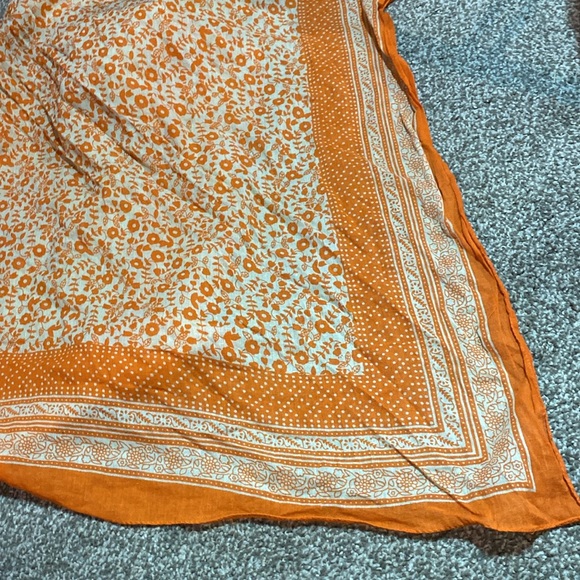 Bundle of three unique scarves - Picture 3 of 4
